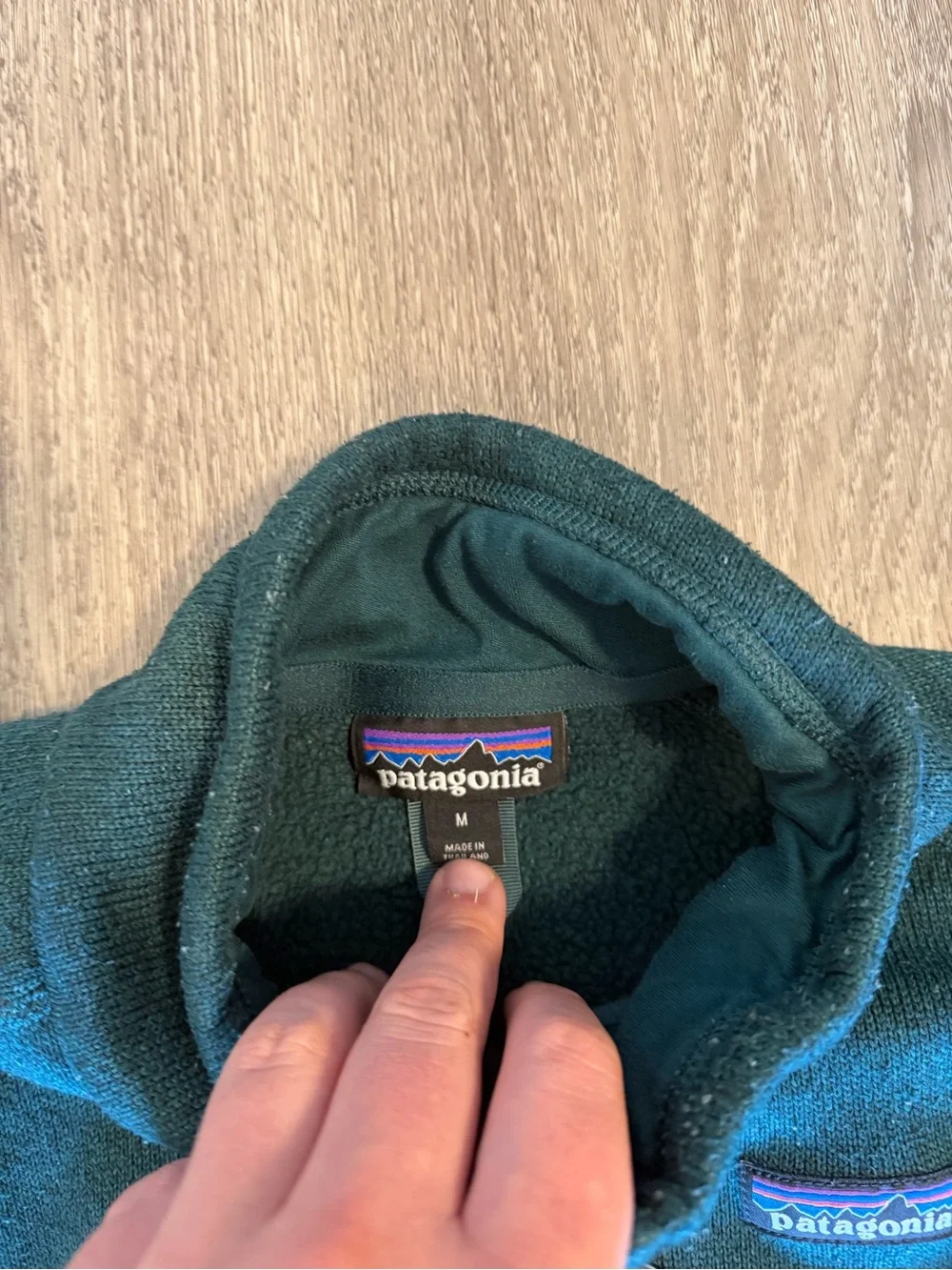 Patagonia Better Sweater Fleece 1/4 Zip Men’s Medium Green Pullover 25618 Hiking